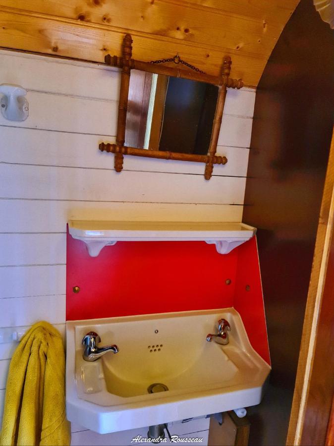 Manoir Du Bois Joly - Roulotte Art Deco Villa Margon  Luaran gambar